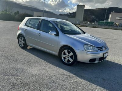 VOLKSWAGEN Golf 5ª serie