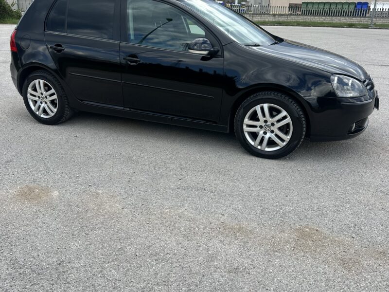 Volkswagen Golf 5