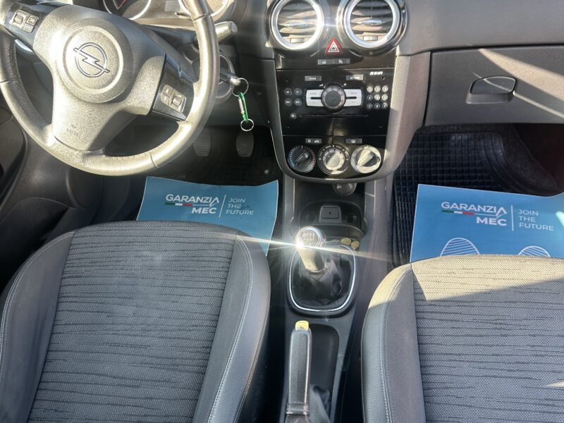 Opel corsa motore nuovo